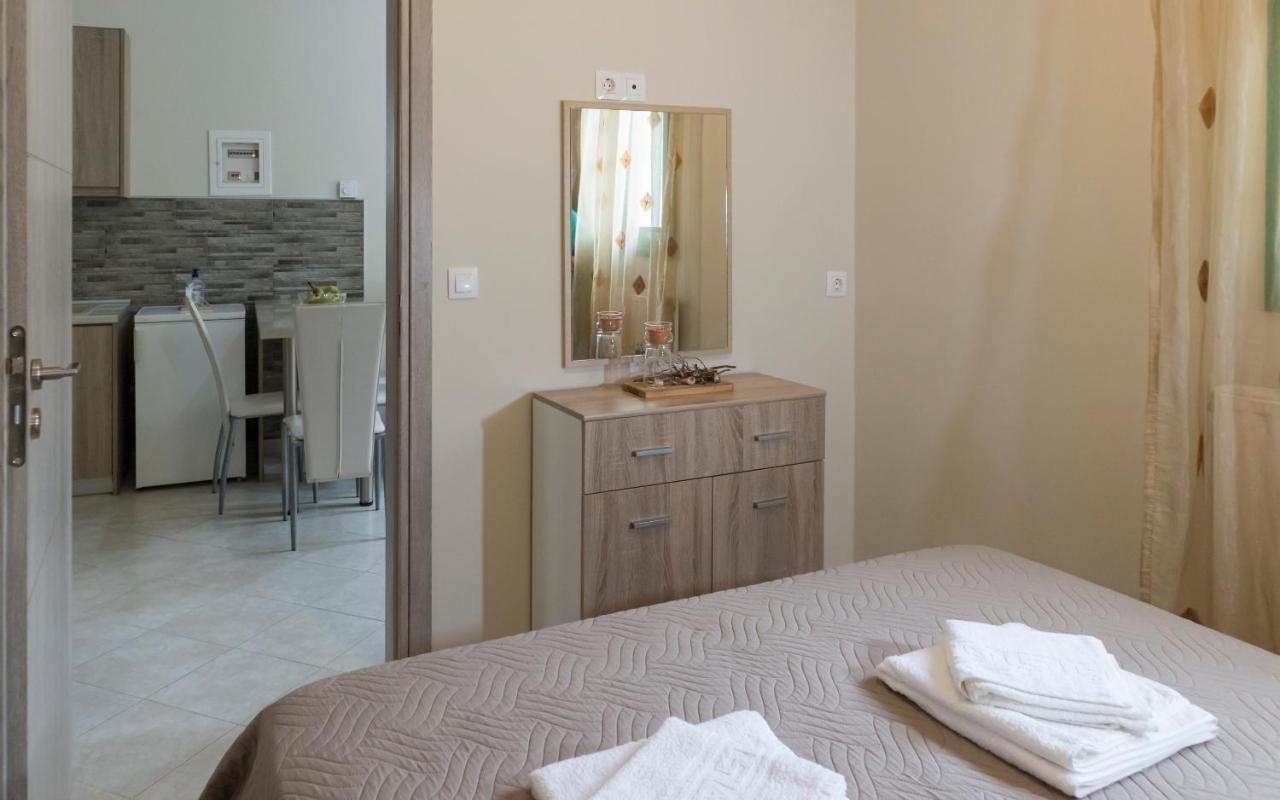 Xirouchakis Farm Apartment Kissamos Bagian luar foto