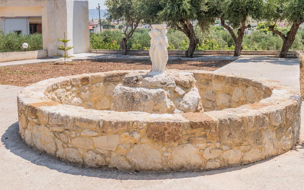Xirouchakis Farm Apartment Kissamos Bagian luar foto