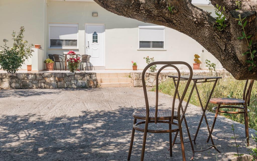 Xirouchakis Farm Apartment Kissamos Bagian luar foto